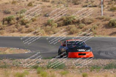 media/Jun-01-2025-CalClub SCCA (Sun) [[eae223c5dd]]/Group 2/Race 2/